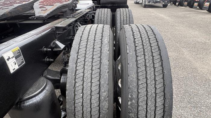 2022 Peterbilt 579-24