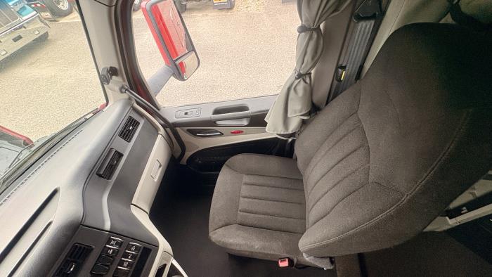 2022 Peterbilt 579-14