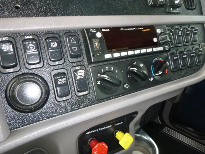 2016 Peterbilt 389-14