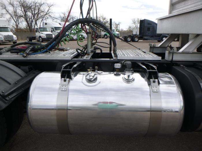 2016 Peterbilt 389-31