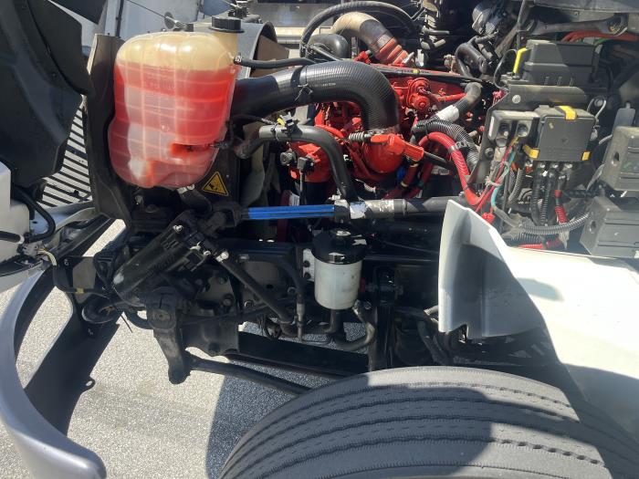 2021 International MV607-17