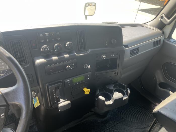 2021 International MV607-22