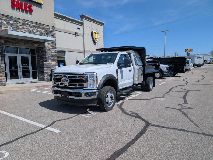 2026 Ford F-550-1