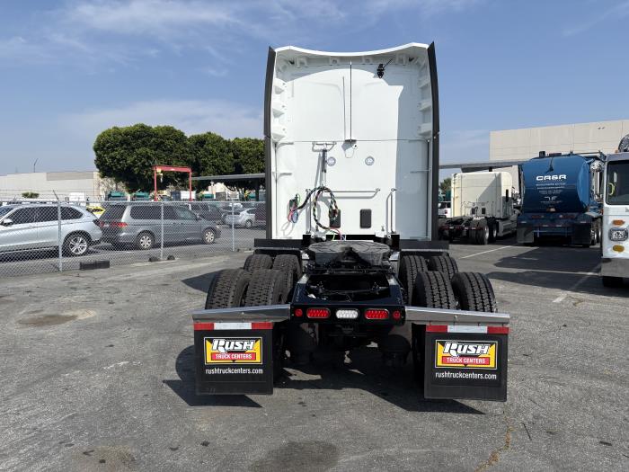 2027 Peterbilt 579-6