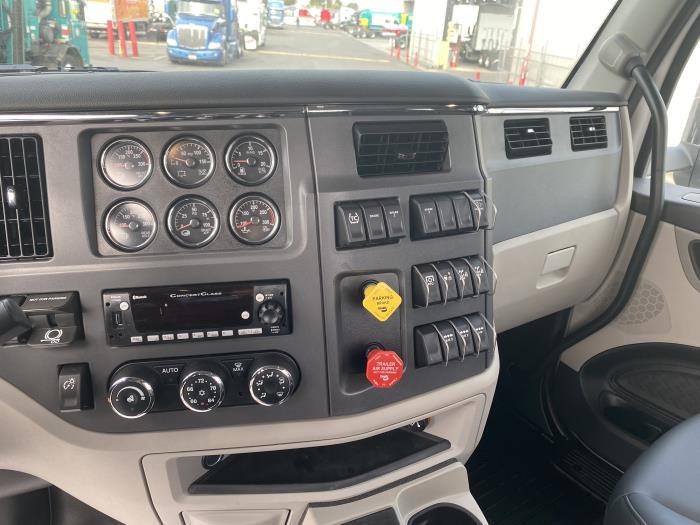 2027 Peterbilt 567-3