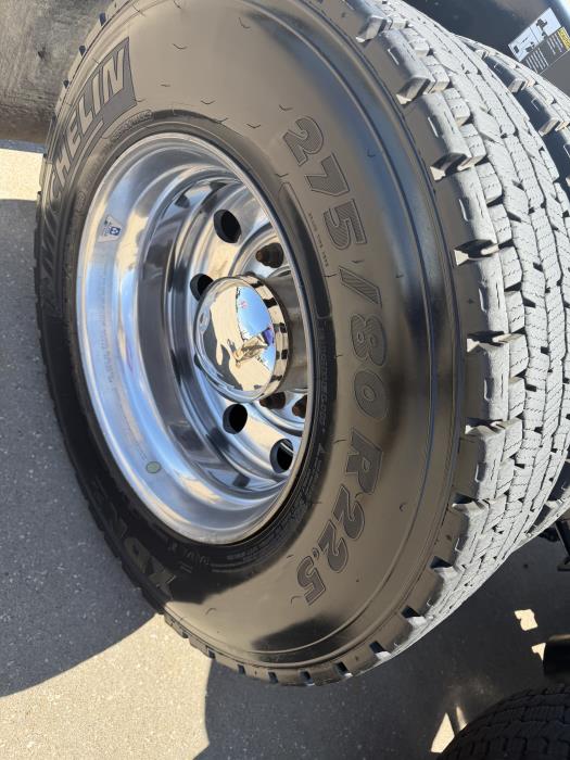 2021 Peterbilt 579-8