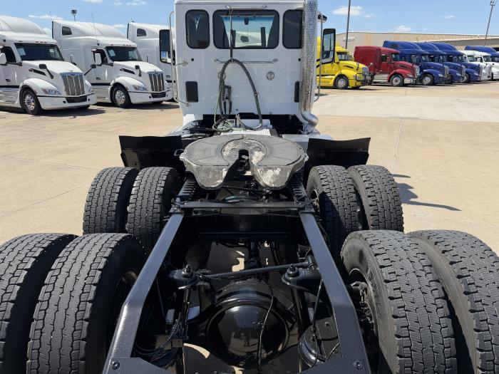 2021 Peterbilt 579-12