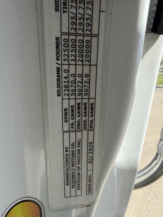 2021 Peterbilt 579-25