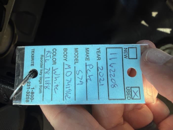 2021 Peterbilt 579-31