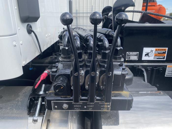 2026 Peterbilt 567-9