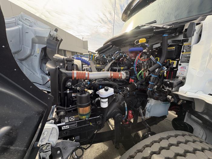 2026 Peterbilt 548-11