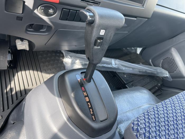 2026 Isuzu NQR - image 15