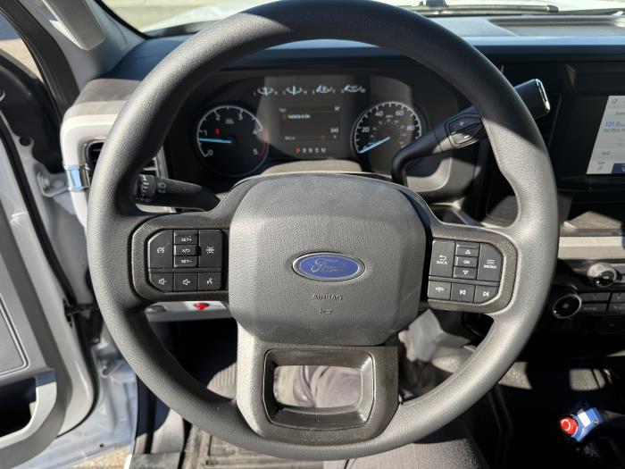 2026 Ford F-550-39