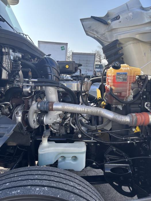 2019 International LT625-10