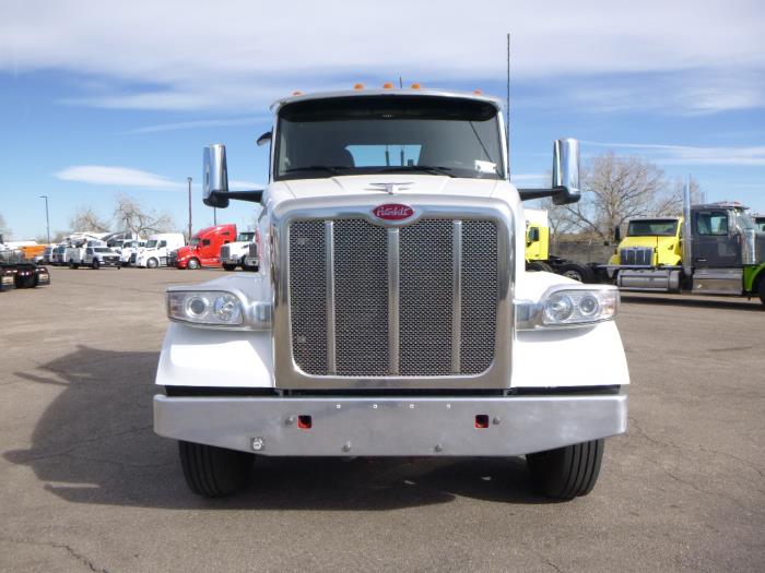 2023 Peterbilt 567-7