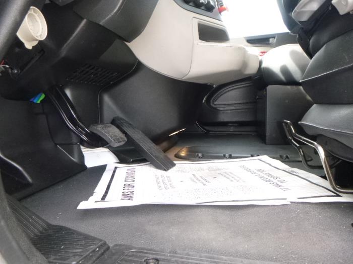 2023 Peterbilt 567-12