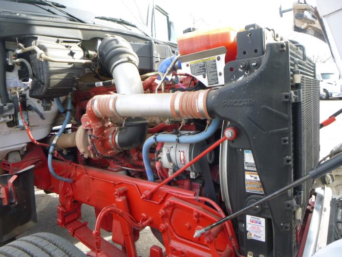 2023 Peterbilt 567-33