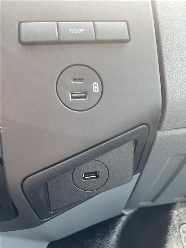 New 2027 Ford F-750 Regular Cab Box Truck for sale #1998803 - photo 16