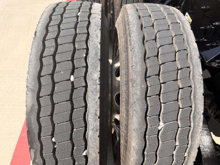 2027 Peterbilt 589-11