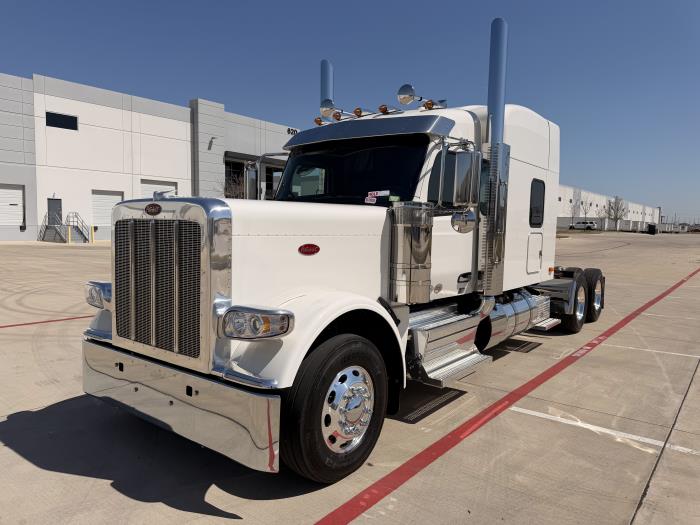2027 Peterbilt 589-1