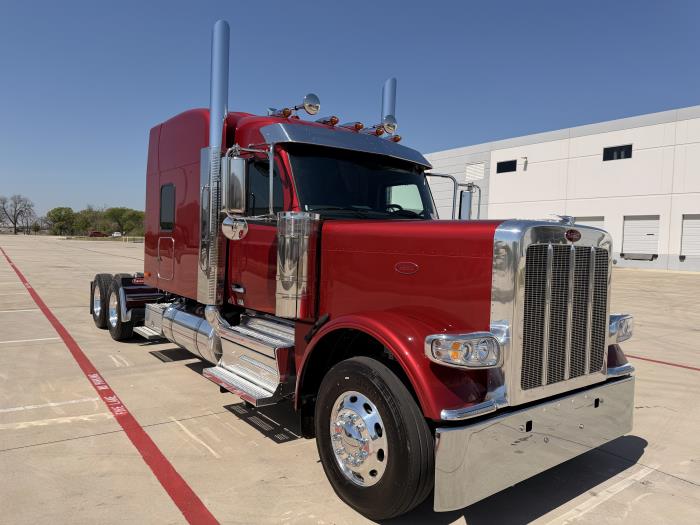 2027 Peterbilt 589-2