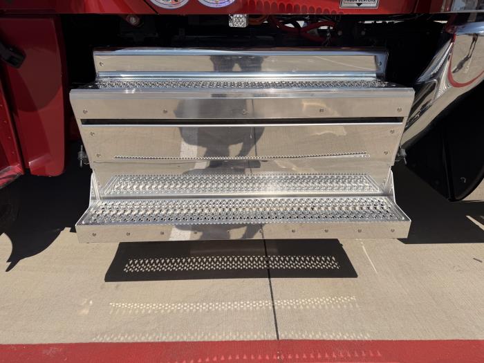 2027 Peterbilt 589-11