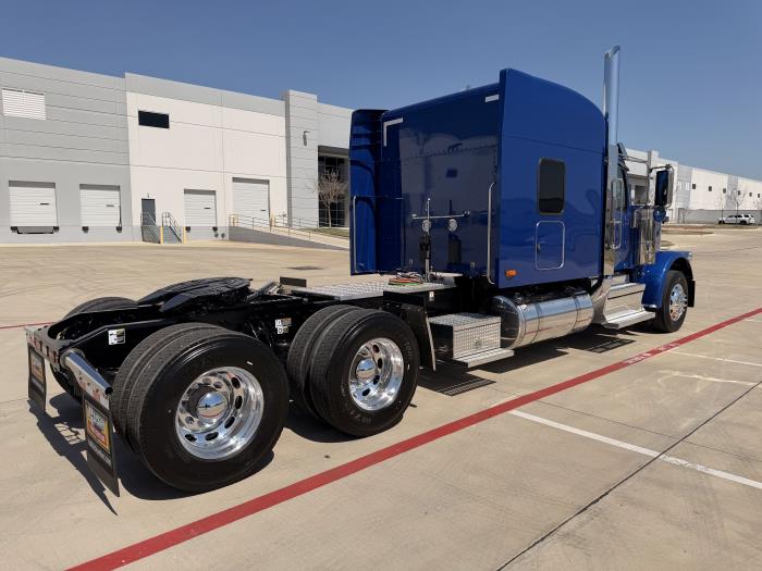 2027 Peterbilt 589-5