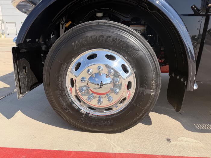 2027 Peterbilt 589-9