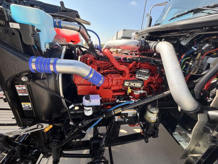 2027 Peterbilt 589-17