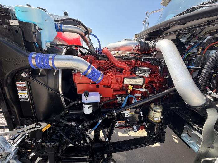 2027 Peterbilt 589-17