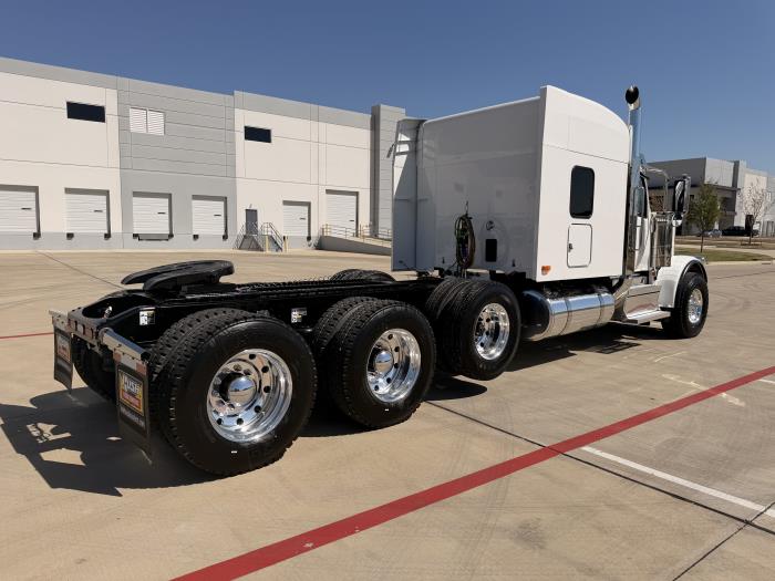 2027 Peterbilt 589-5