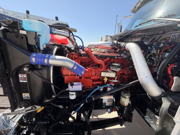 2027 Peterbilt 589-17