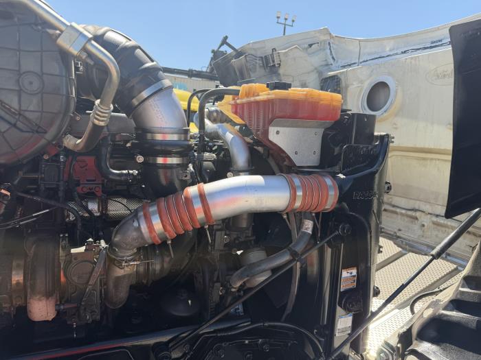 2021 Peterbilt 567-20