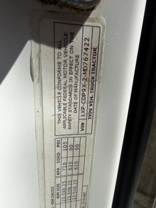 2021 Peterbilt 567-27