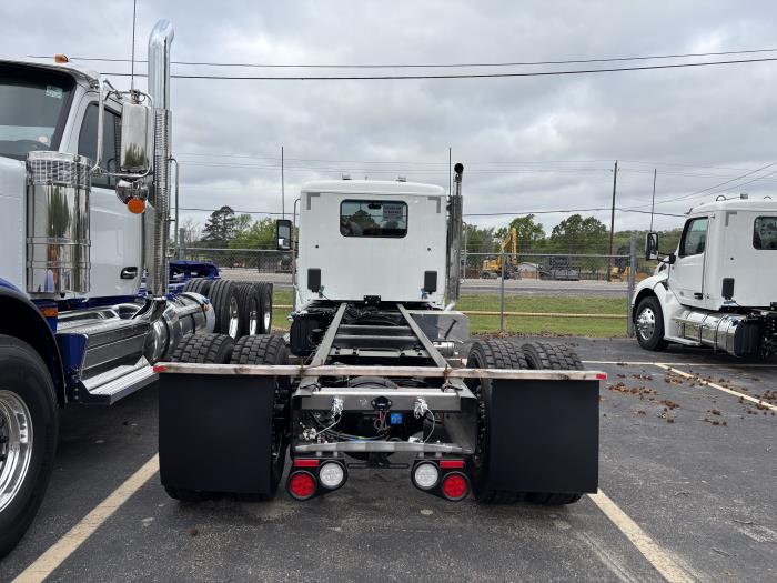 2026 Peterbilt 537-6