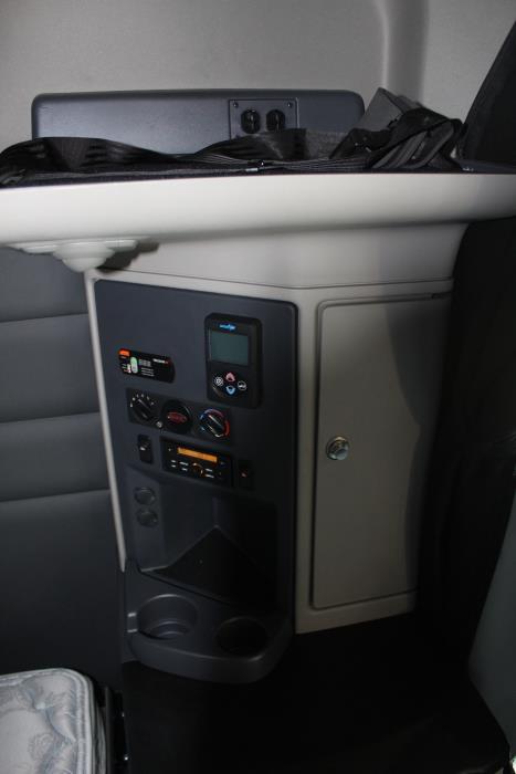 2025 Peterbilt 567-14