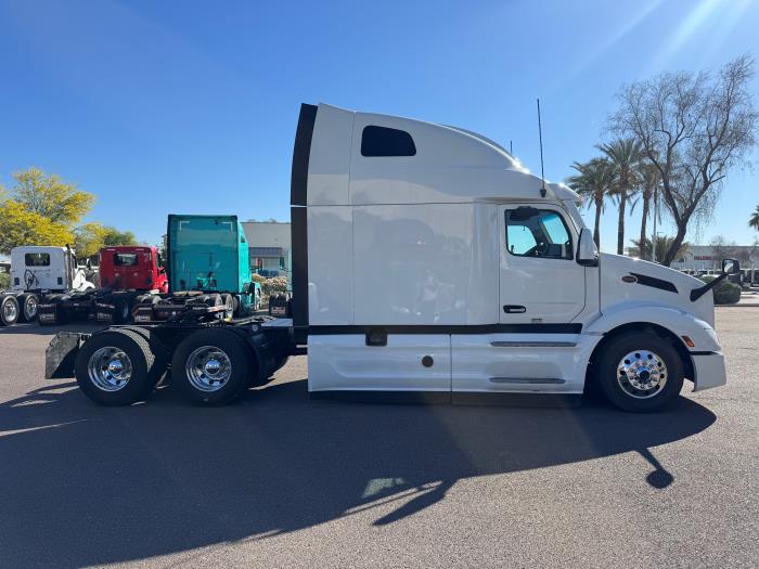 2024 Peterbilt 579-5