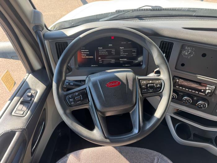 2024 Peterbilt 579-13