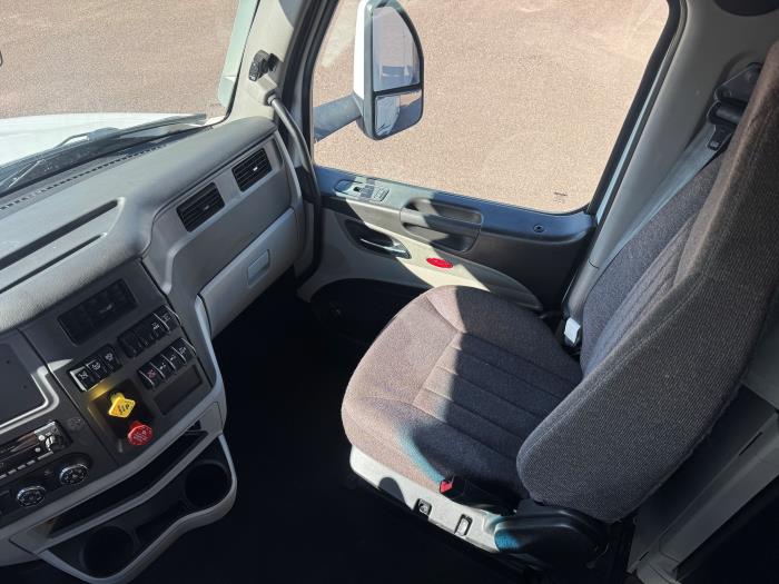 2024 Peterbilt 579-14