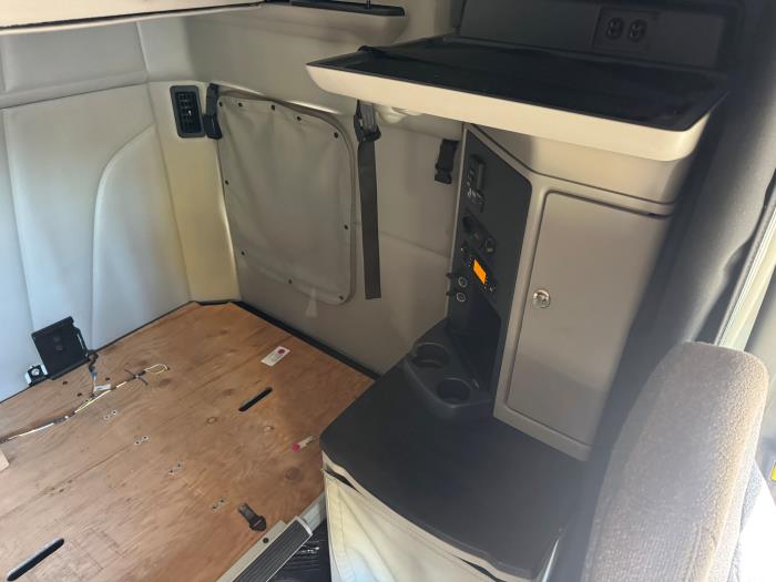 2024 Peterbilt 579-16