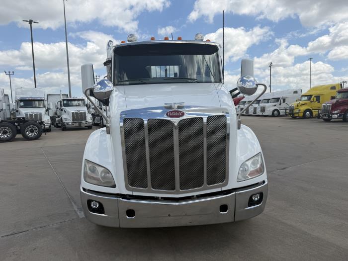 2019 Peterbilt 579-7