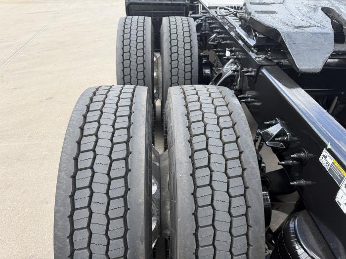 2019 Peterbilt 579-11