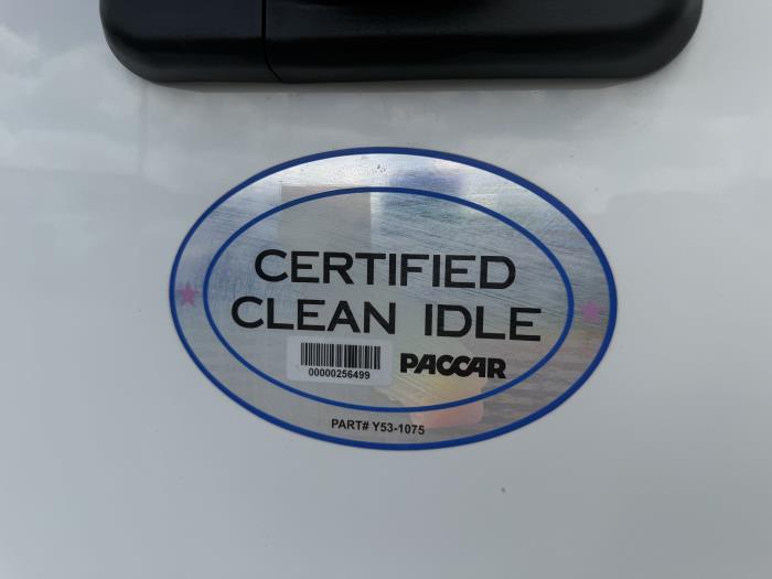 2019 Peterbilt 579-16