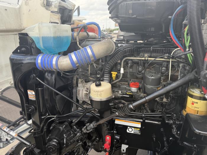 2019 Peterbilt 579-18