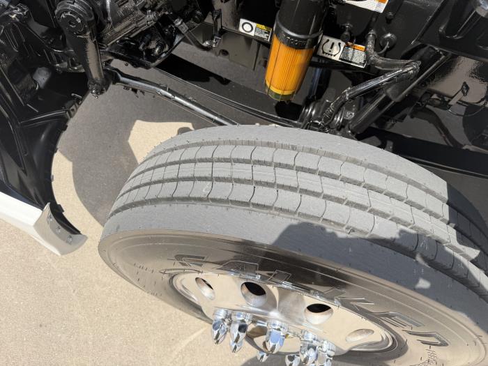 2019 Peterbilt 579-17