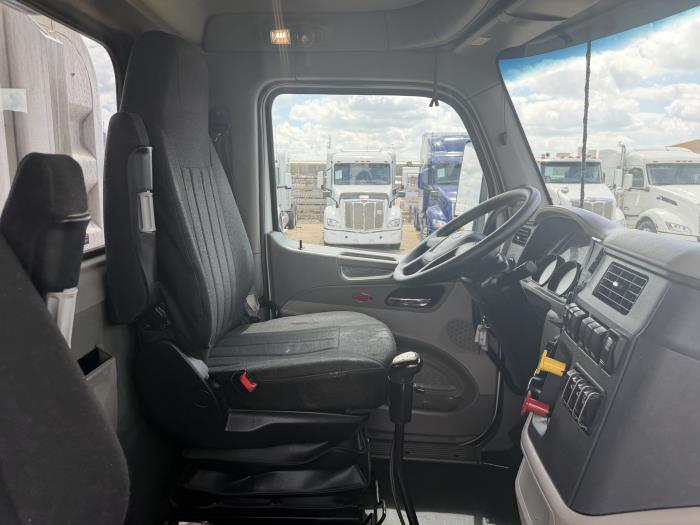 2019 Peterbilt 579-24