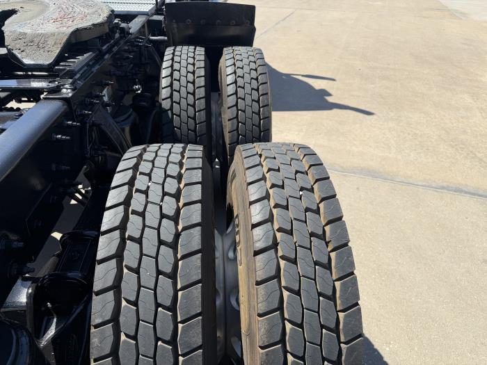 2020 Peterbilt 579-10