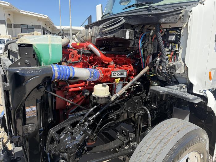 2020 Peterbilt 579-15