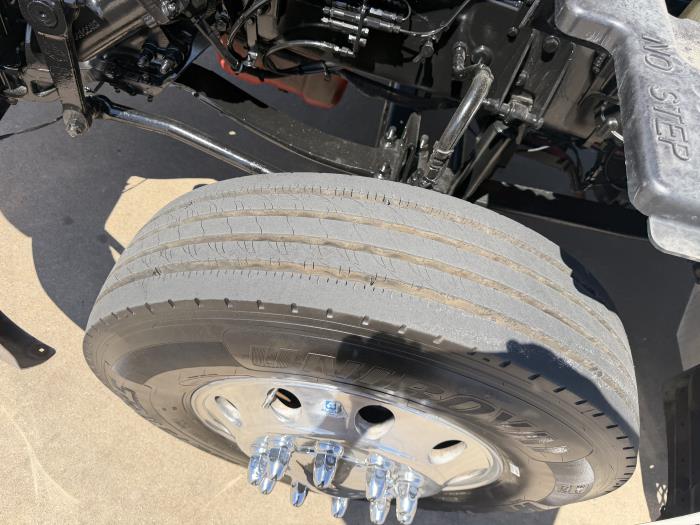 2020 Peterbilt 579-17