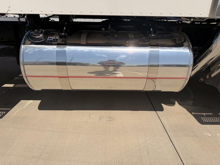 2027 Peterbilt 589-19